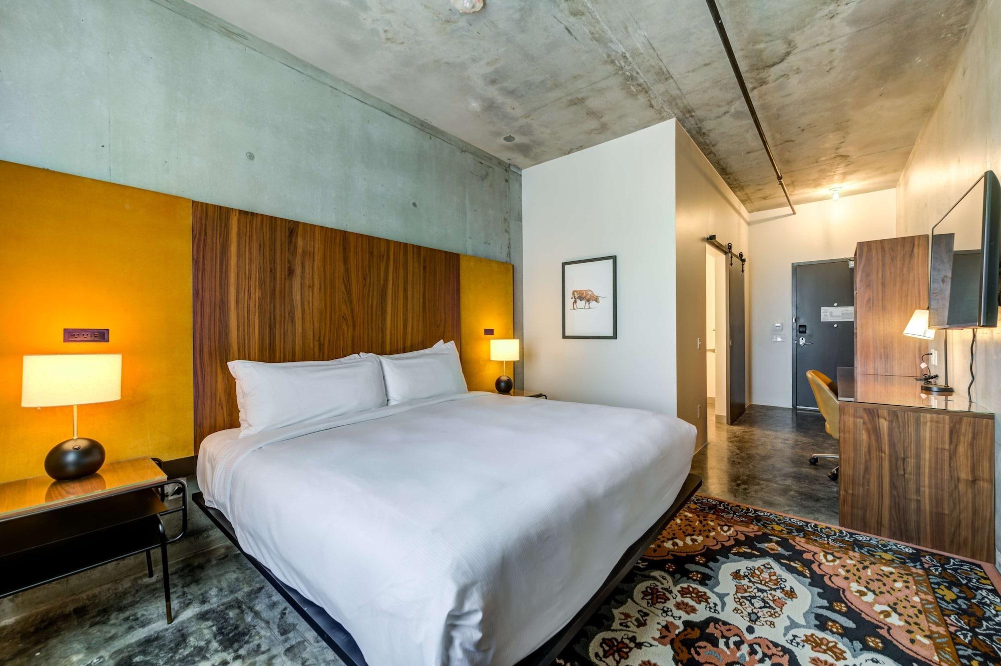 Nylo Las Colinas Hotel, Tapestry Collection By Hilton Ирвинг Экстерьер фото